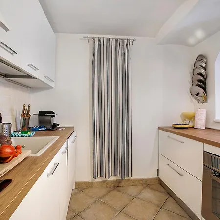 Apartamento Sea Breeze Garavan New York - Happy Menton