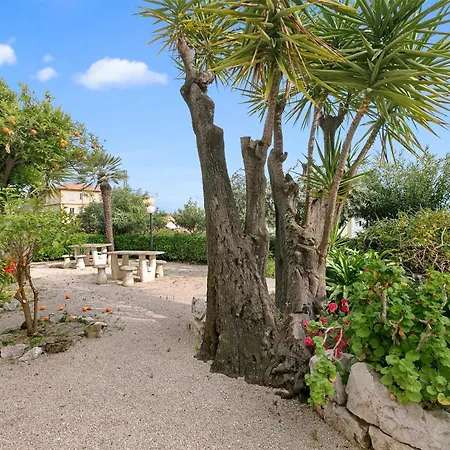 Sea Breeze Garavan New York - Happy * Menton