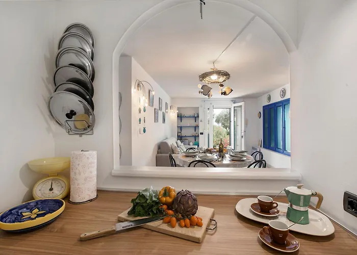 Sea Breeze Garavan New York - Happy Apartment